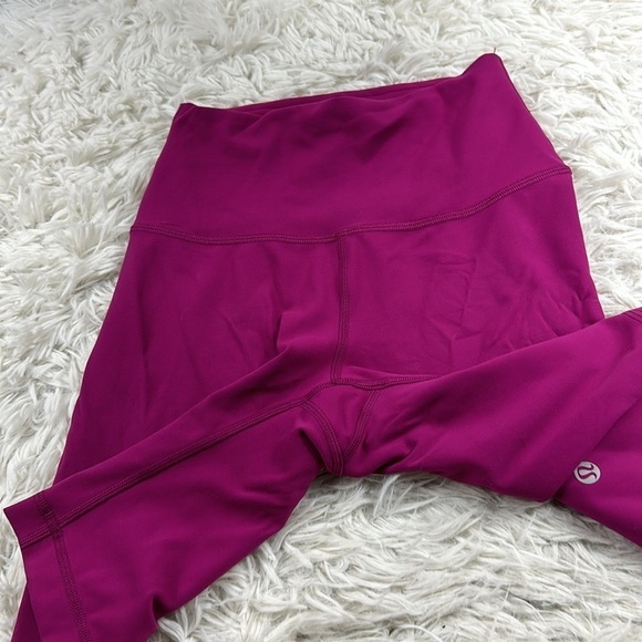 Lululemon Wunder Train Contour Fit High-Rise Short 8" Magenta Purple - Picture 2 of 5